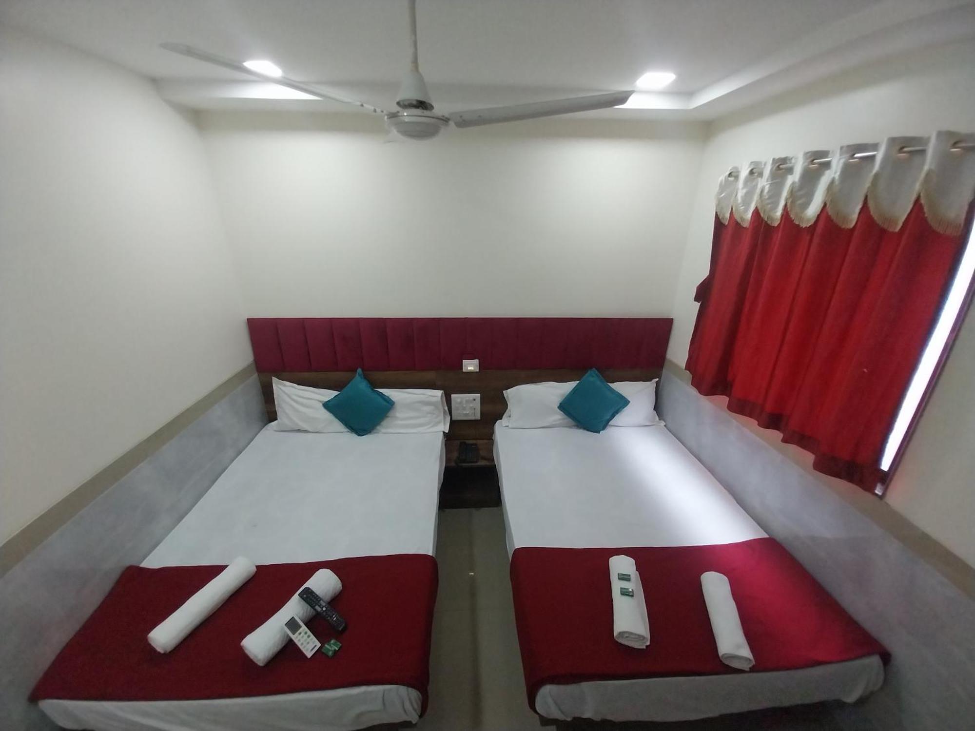 Hotel New Balaji Residency Mumbai Ngoại thất bức ảnh