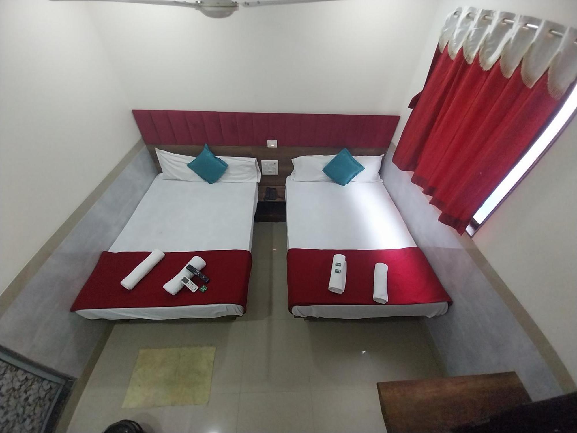 Hotel New Balaji Residency Mumbai Ngoại thất bức ảnh